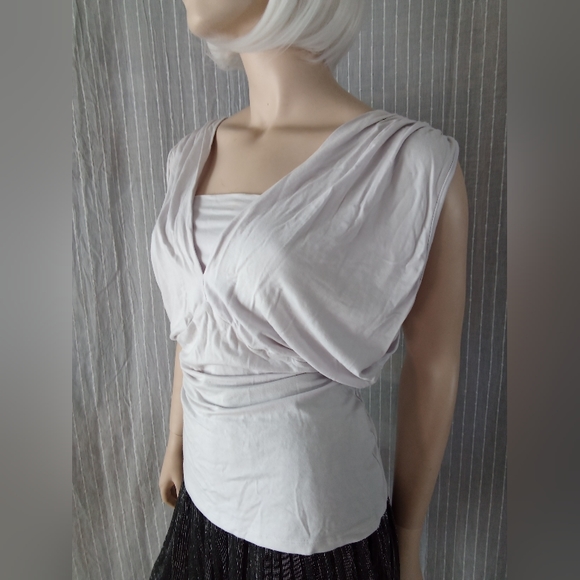 Mirabelli summer top - Picture 2 of 3